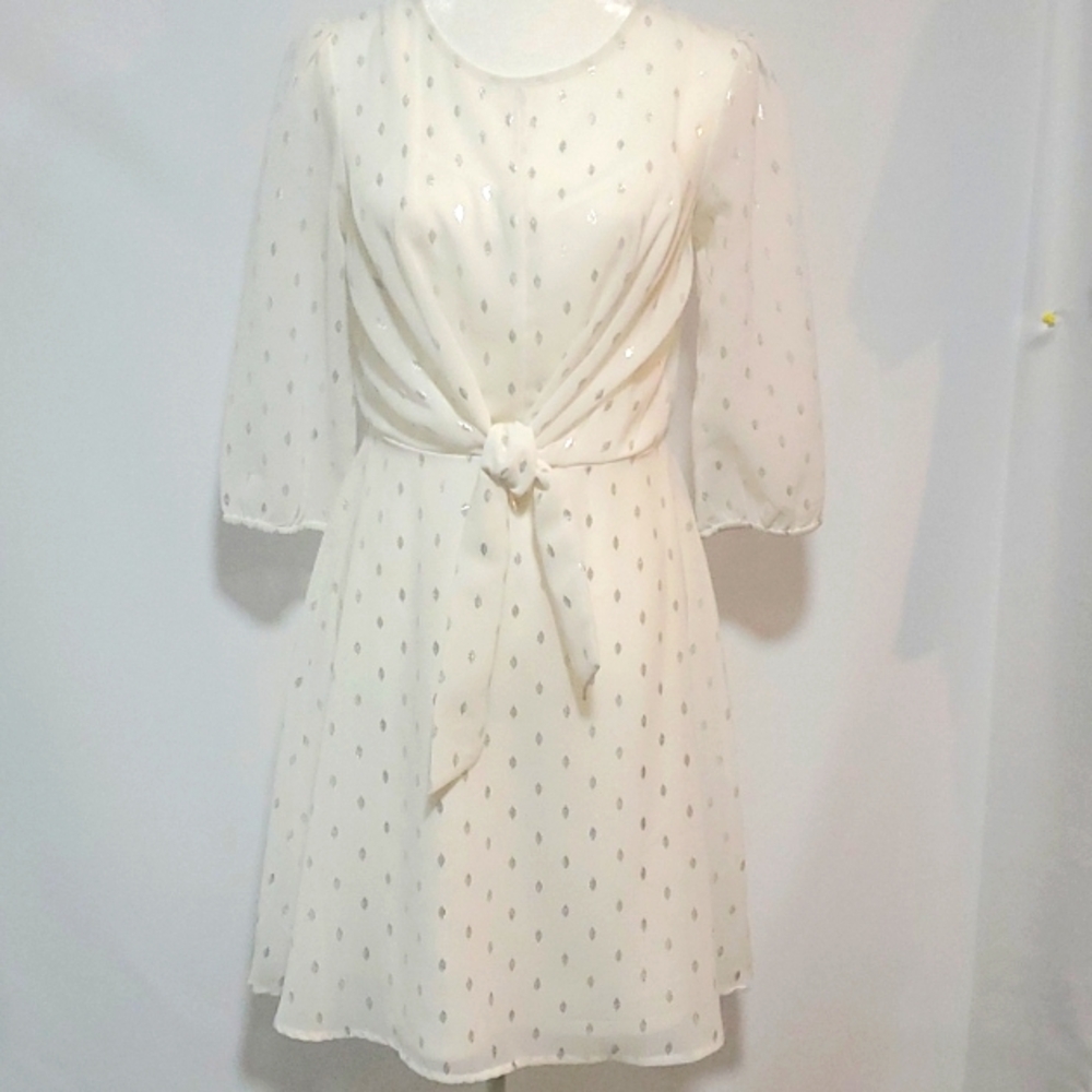 E S T. 1946 Elegant White Polka Dot Dress Size 8